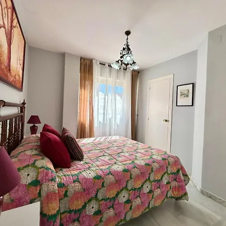 Apartment In Center With Parking In The Building Marbella