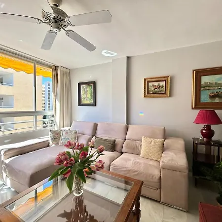 Apartment In Center With Parking In The Building Marbella